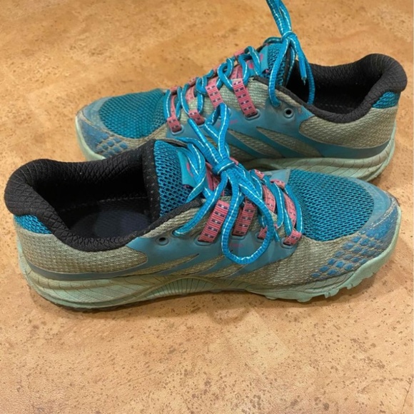 Merrell Trail Running Shoes - size 6.5 - Picture 3 of 3